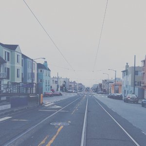 起碰免费视频97网站
